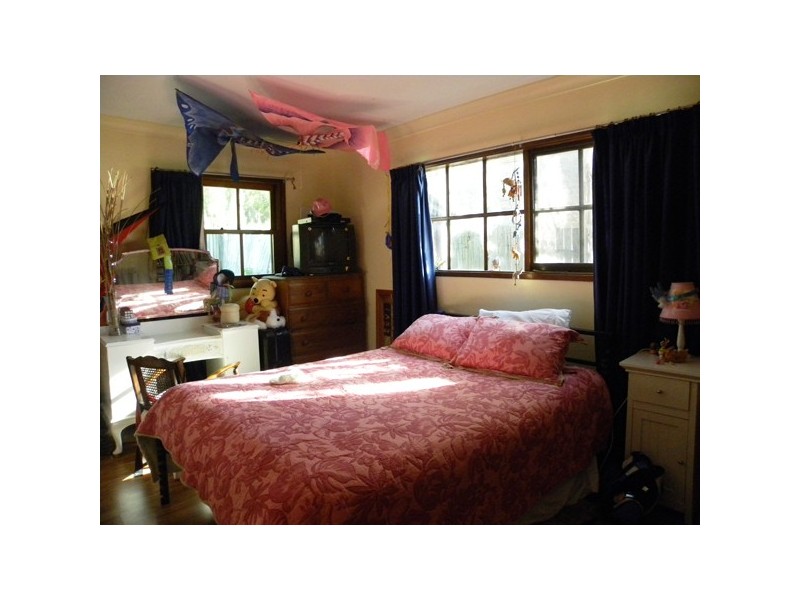 20 Veitch Street, Mogo NSW 2536