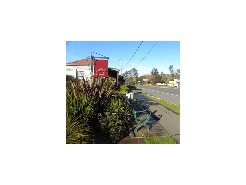 20 Veitch Street, Mogo NSW 2536