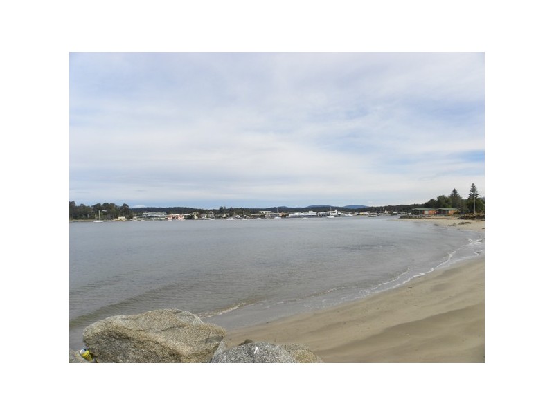 40-46 Wharf Road, Batemans Bay NSW 2536