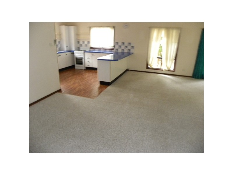 30 Clare Crescent, Batehaven NSW 2536