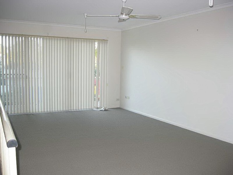 13/9 Bent Street, Batemans Bay NSW 2536