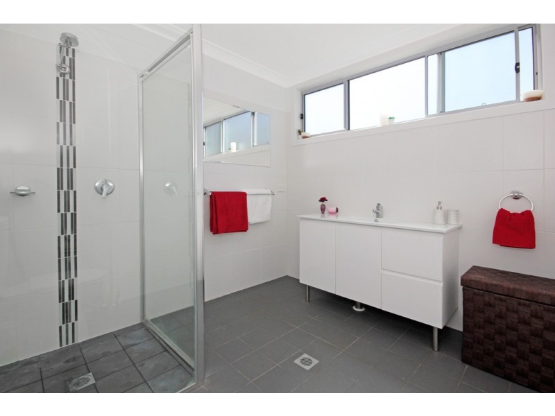 103 Courtenay Crescent, Long Beach NSW 2536