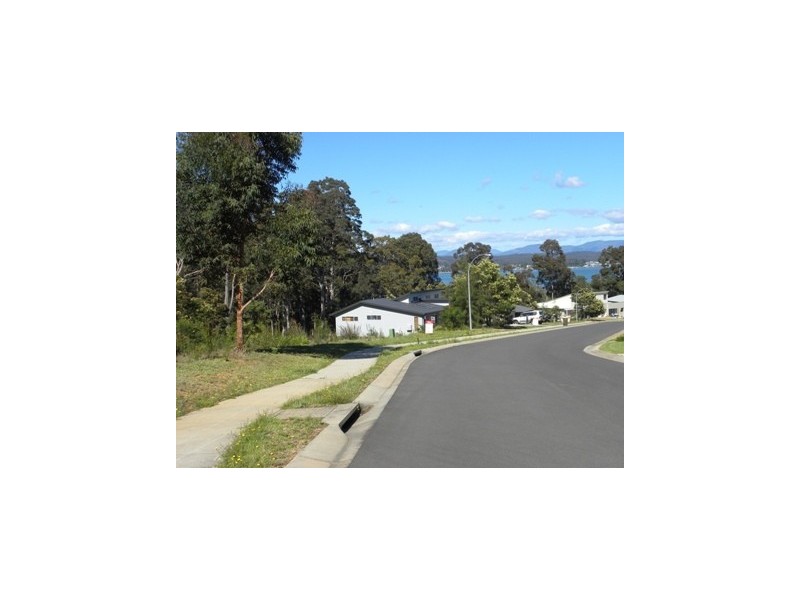 107 Courtenay Crescent, Long Beach NSW 2536