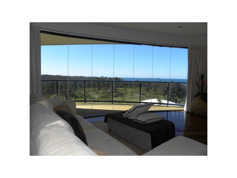 2/28 Seaview Way, Long Beach NSW 2536