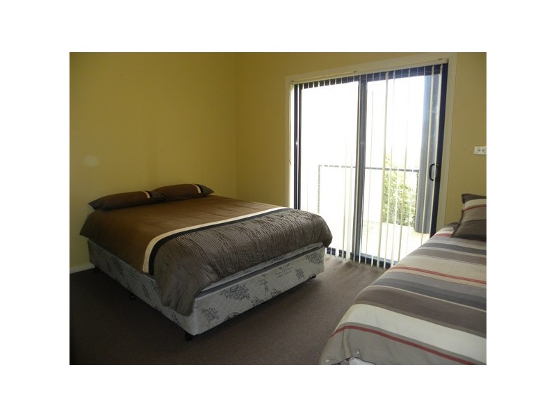 2/28 Seaview Way, Long Beach NSW 2536