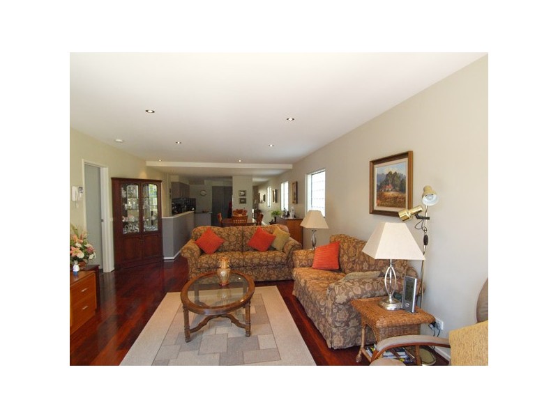 10/5 Crag Road, Batehaven NSW 2536