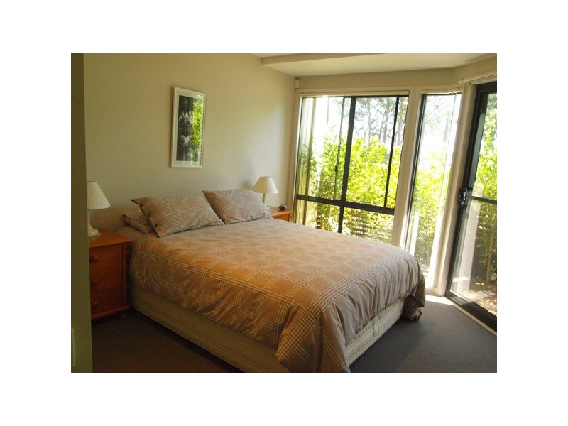 10/5 Crag Road, Batehaven NSW 2536
