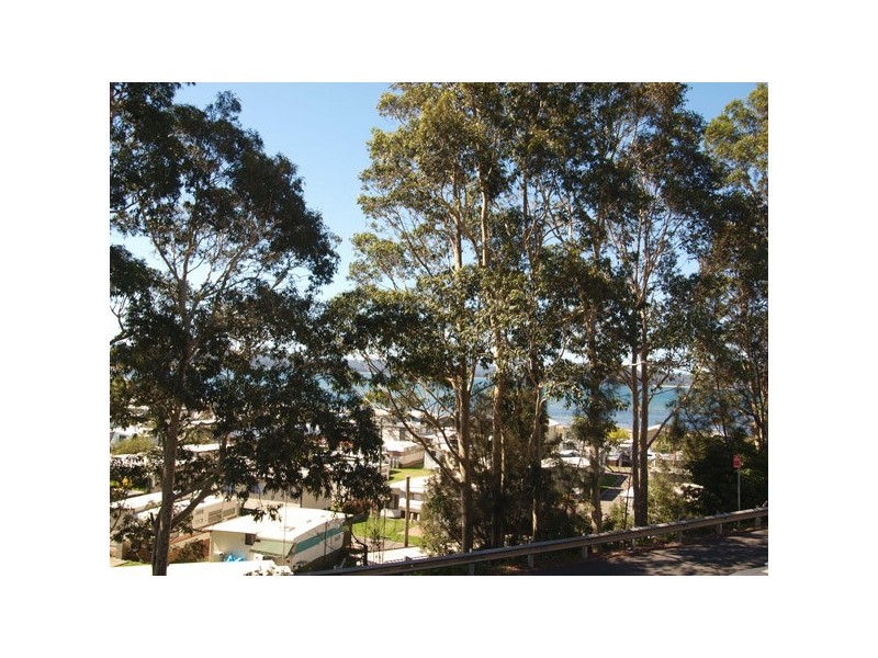 10/5 Crag Road, Batehaven NSW 2536