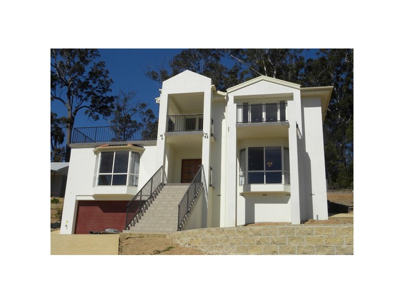 127 Litchfield Crescent, Long Beach NSW 2536