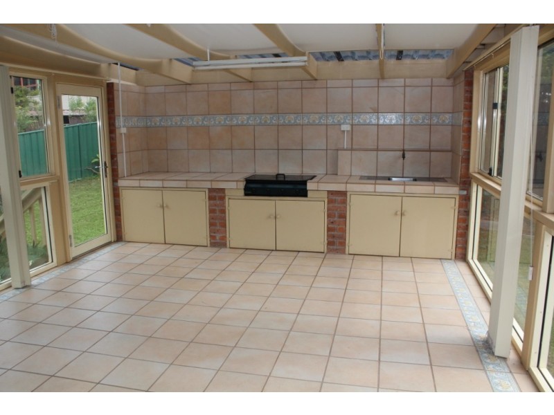 15 Parker Avenue, Surf Beach NSW 2536