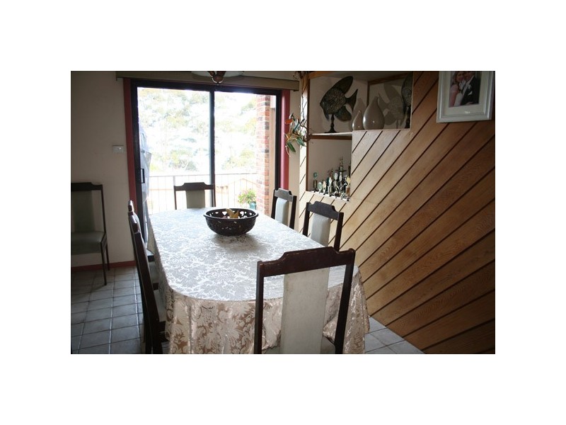9 Graydon Ave, Denhams Beach NSW 2536