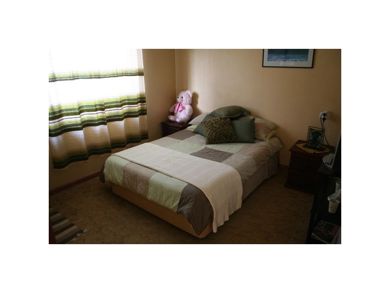 9 Graydon Ave, Denhams Beach NSW 2536
