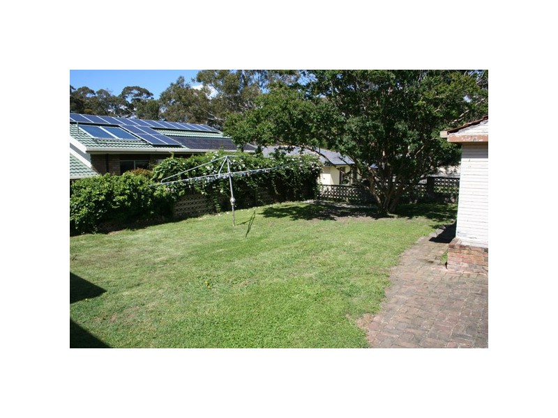 9 Graydon Ave, Denhams Beach NSW 2536