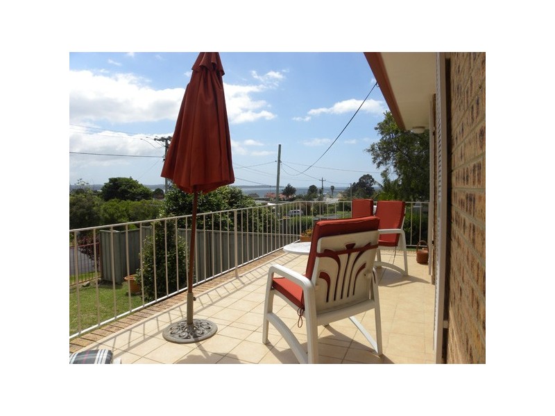 25 Calton Road, Batehaven NSW 2536