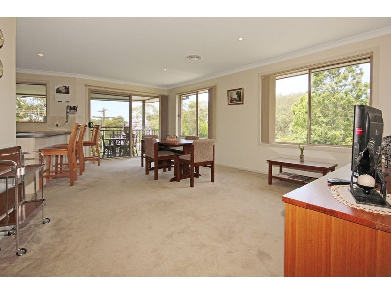 2 Penguin Place, Catalina NSW 2536