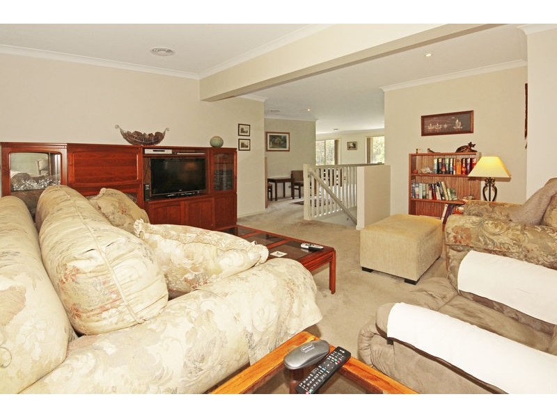 2 Penguin Place, Catalina NSW 2536