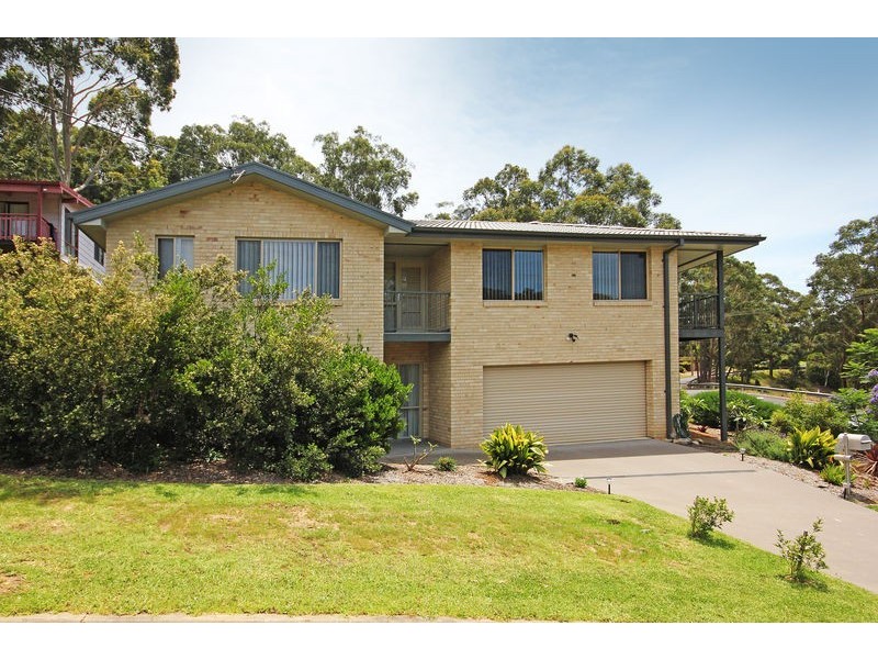 2 Penguin Place, Catalina NSW 2536