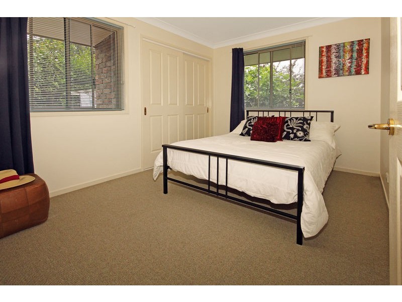 1/74  Hume Rd, Sunshine Bay NSW 2536