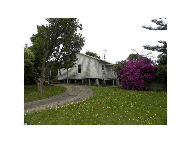 12 Wattle Place, Batehaven NSW 2536