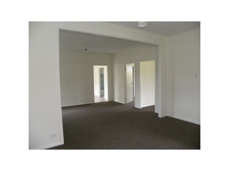 12 Wattle Place, Batehaven NSW 2536