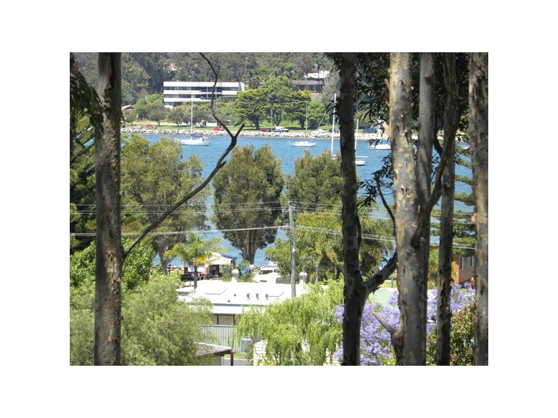 8/8 Lord PLace, North Batemans Bay NSW 2536