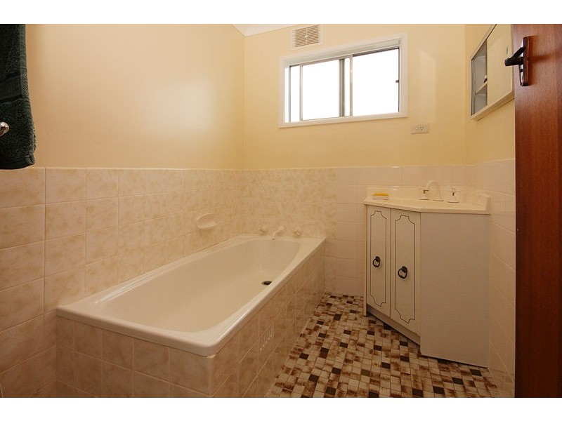 1 Gregory Street, Batemans Bay NSW 2536