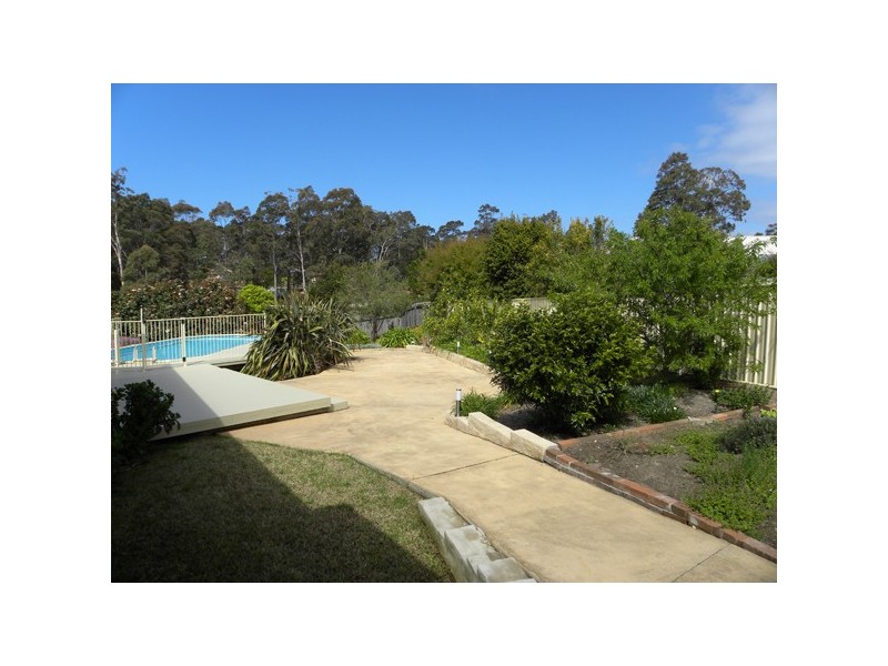 12 Cayley Place, Sunshine Bay NSW 2536