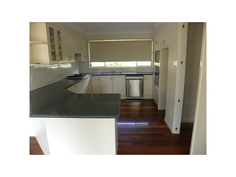 12 Cayley Place, Sunshine Bay NSW 2536