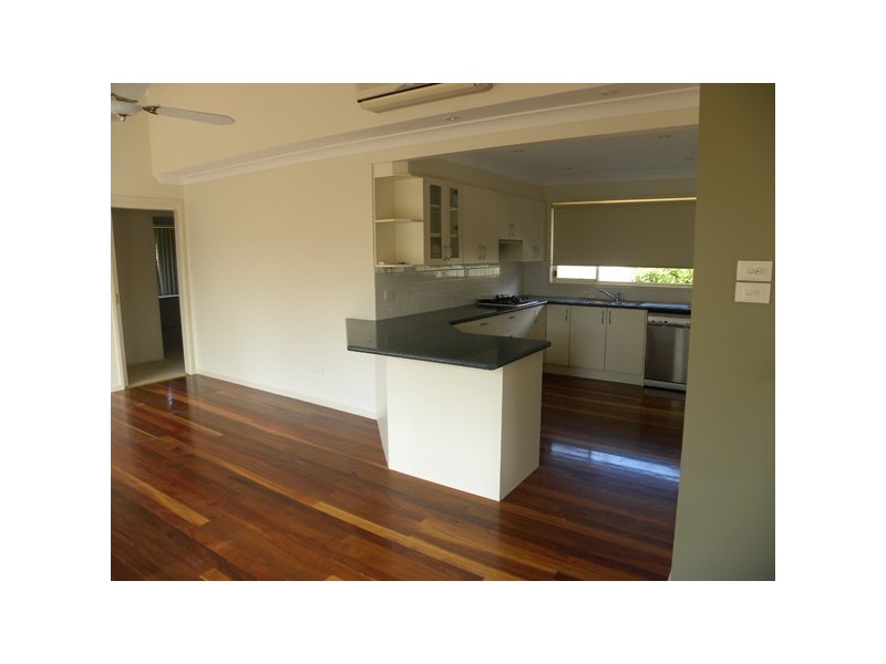 12 Cayley Place, Sunshine Bay NSW 2536