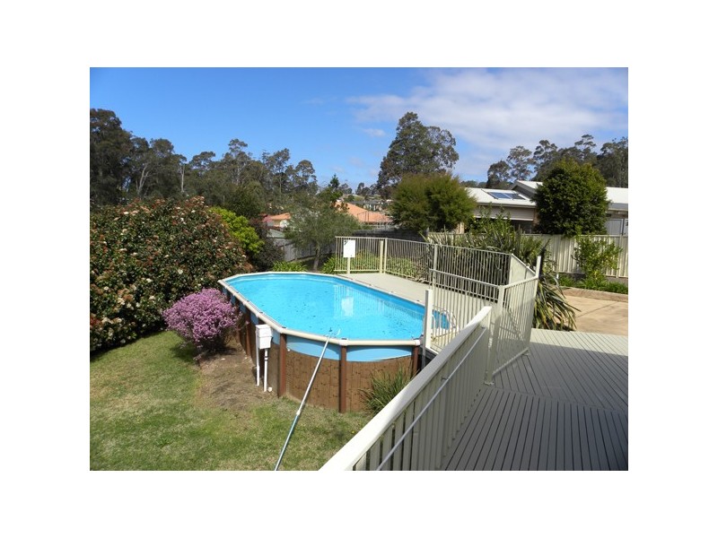 12 Cayley Place, Sunshine Bay NSW 2536