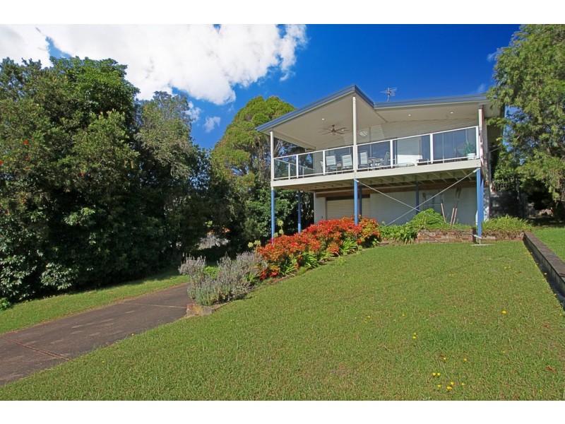 8 Marjorie Crescent, Batehaven NSW 2536