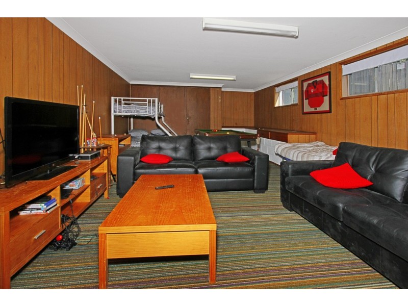 8 Marjorie Crescent, Batehaven NSW 2536