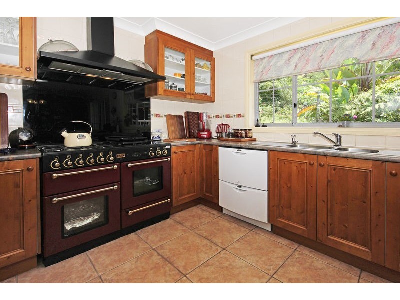 16 Kauzal Crescent, Surf Beach NSW 2536