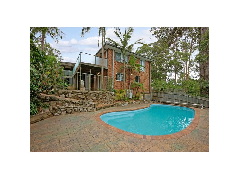 8 Highview Street, Surf Beach NSW 2536
