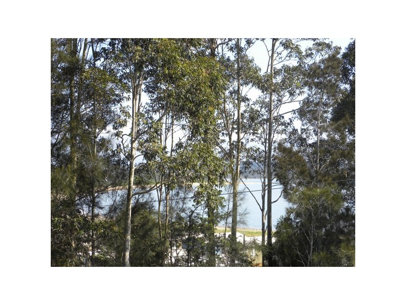 1/5 Crag Road, Batehaven NSW 2536