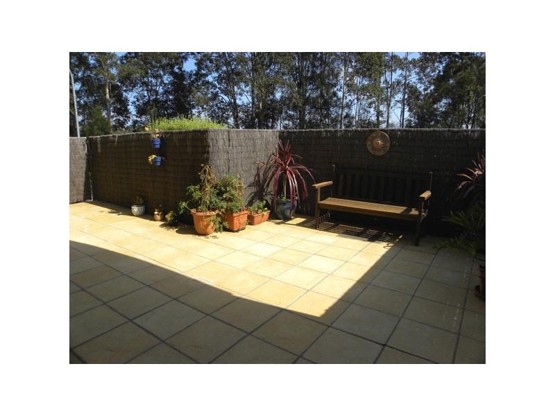 1/5 Crag Road, Batehaven NSW 2536