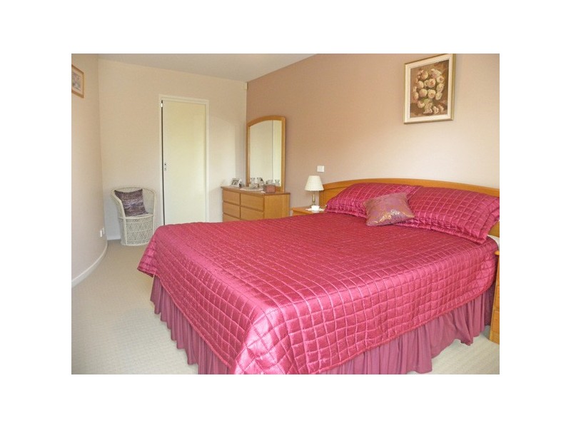 1/5 Crag Road, Batehaven NSW 2536