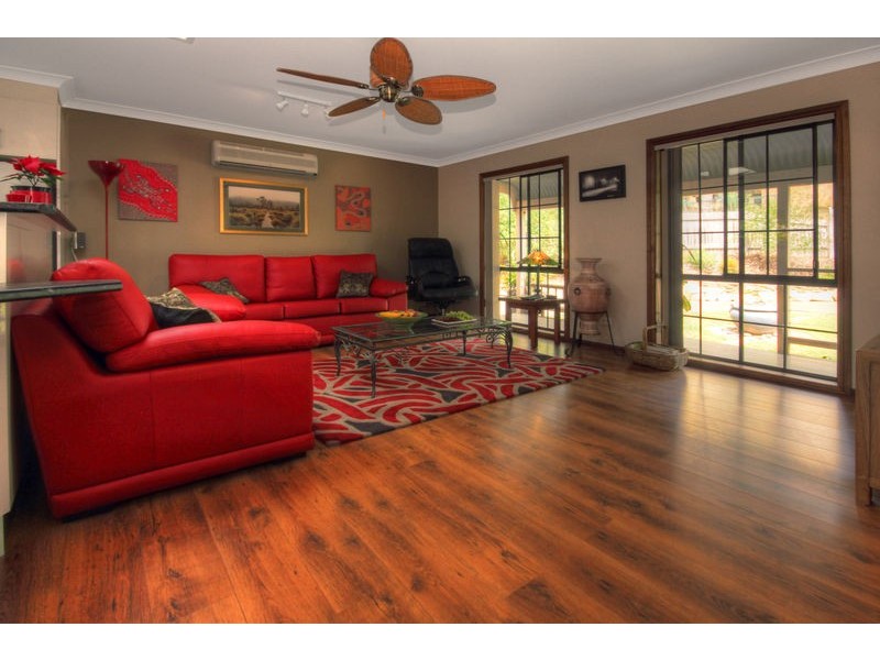 9 Penguin Place, Catalina NSW 2536