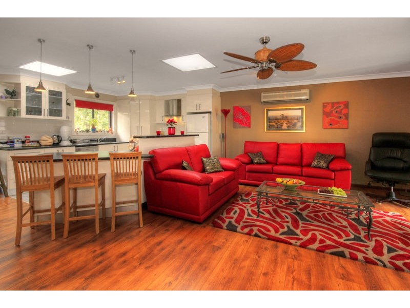 9 Penguin Place, Catalina NSW 2536