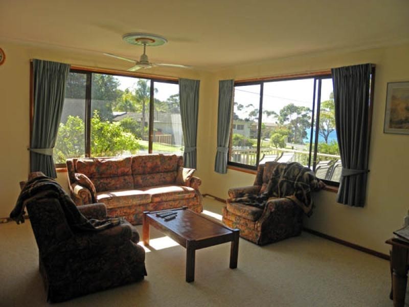 10 Kaboda Ave, Malua Bay NSW 2536