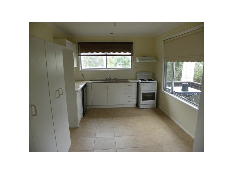 1 Paul Place, Batehaven NSW 2536