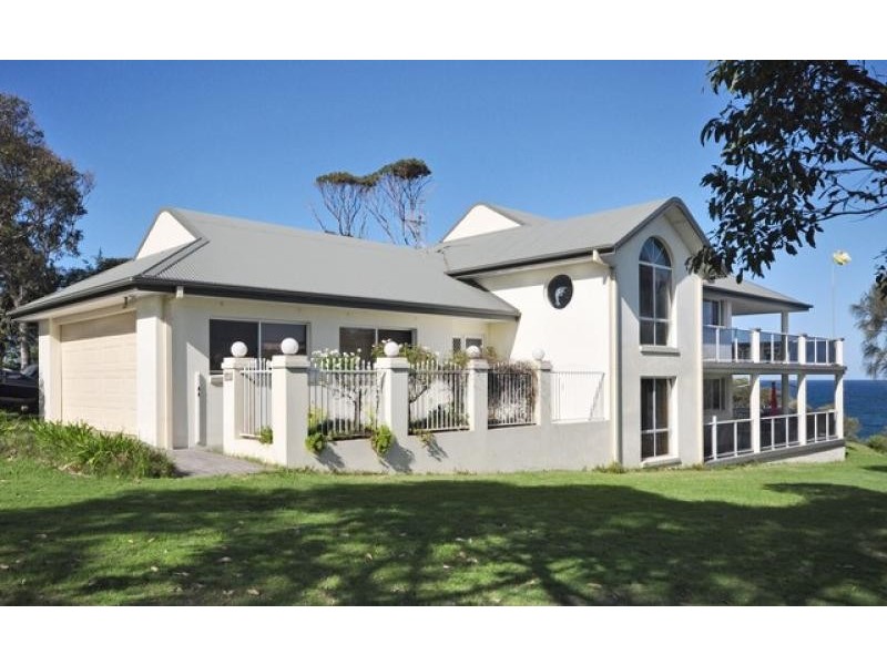 38 Iluka Avenue, Malua Bay NSW 2536