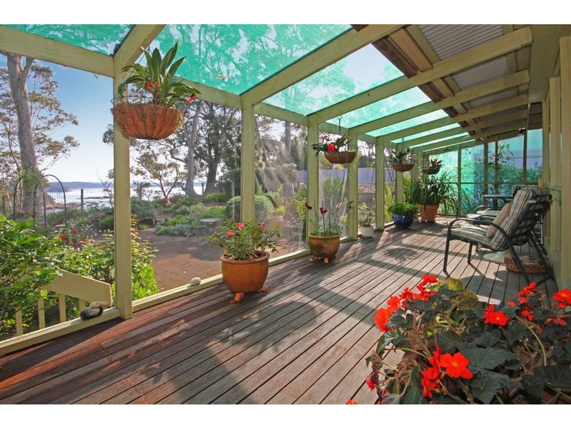 20 Beechwood Court, Sunshine Bay NSW 2536