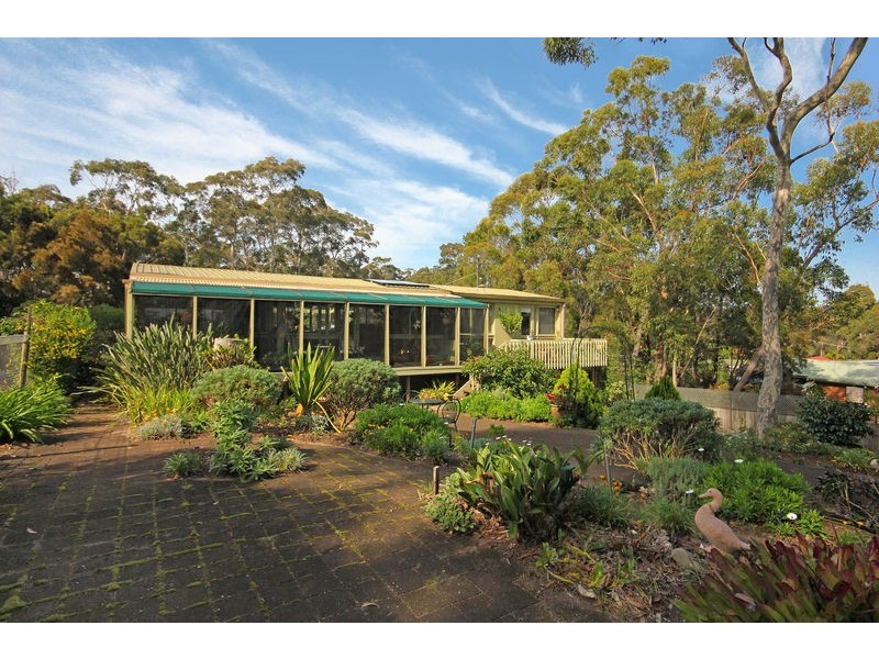 20 Beechwood Court, Sunshine Bay NSW 2536