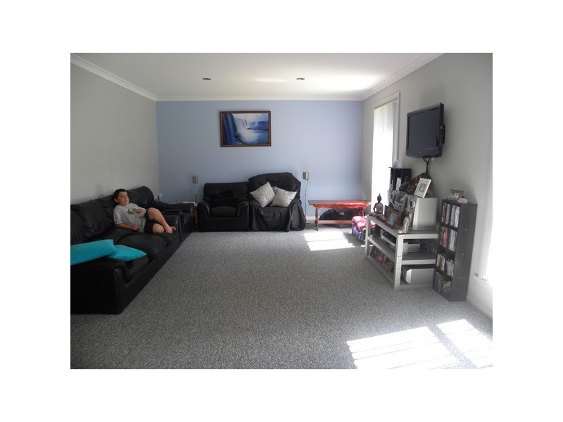 20 Broomfield Crescent, Long Beach NSW 2536