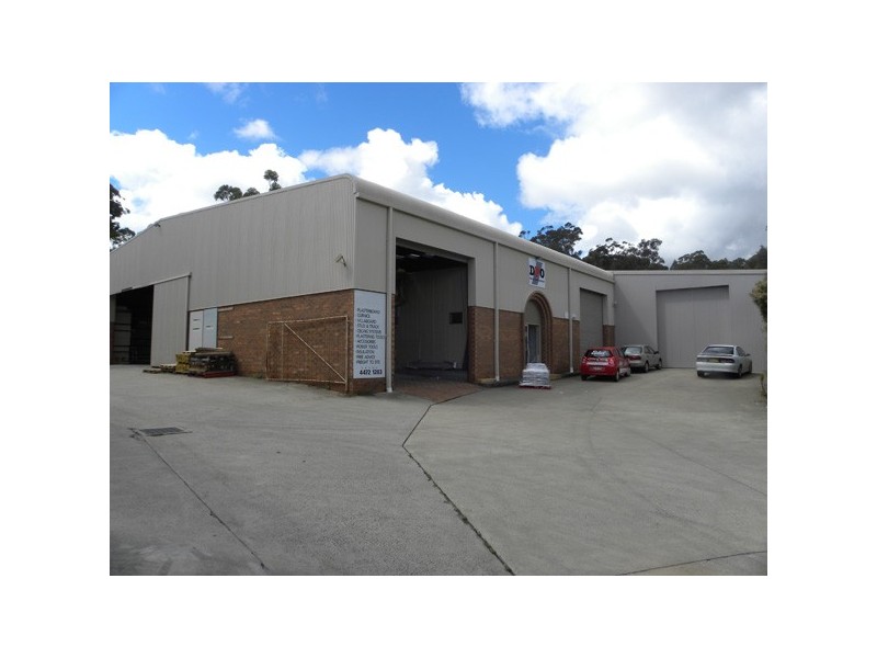 2/1 Sharon Road, Batemans Bay NSW 2536