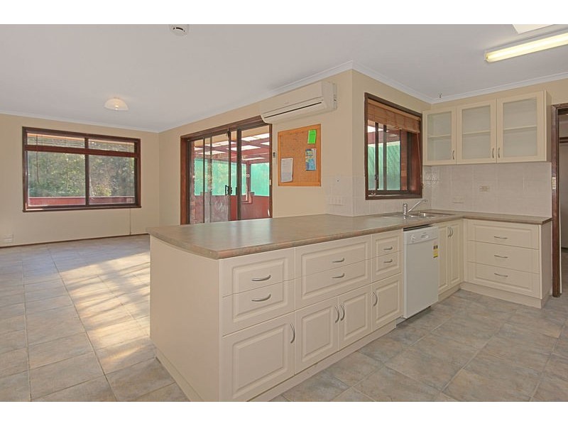 80 Country Club Drive, Catalina NSW 2536