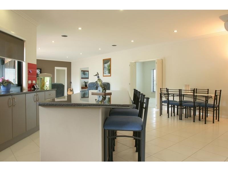 2 Broomfield Crescent, Long Beach NSW 2536