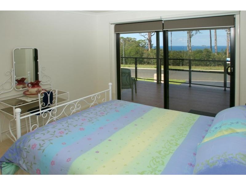 2 Broomfield Crescent, Long Beach NSW 2536