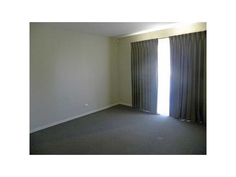 4/5 Crag Road, Batehaven NSW 2536